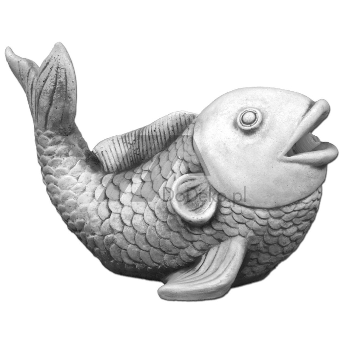 Фигура, льющая воду - рыба