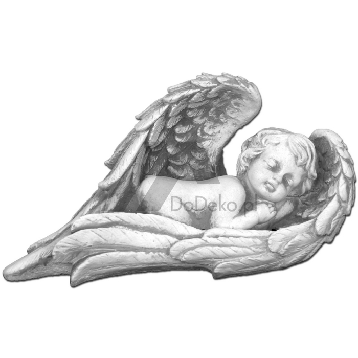 Спящая ангел с крыльями
